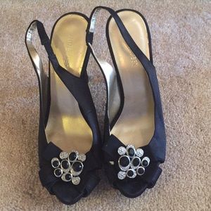 Nine West satin sling back heels,size 6.5